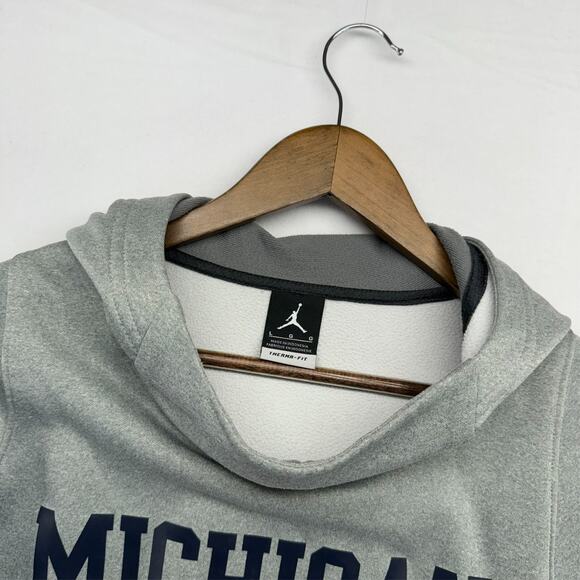 Michigan Wolverines Sweatshirt Men's Large Gray Hoodie basketball jumpman Jordan - Picture 7 of 11